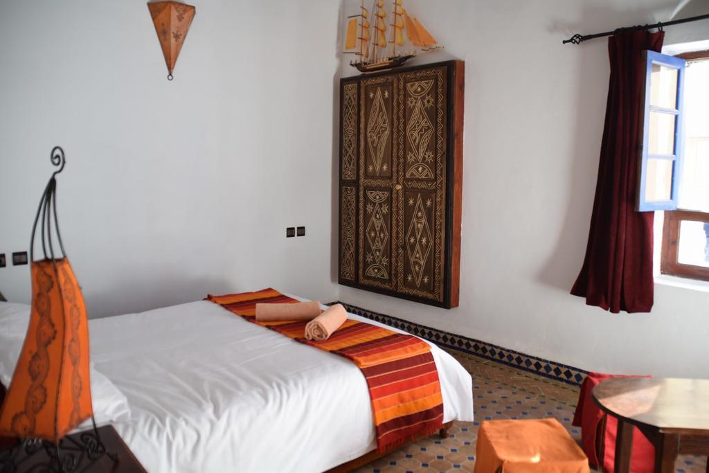Riad Saltana الصويرة الغرفة الصورة