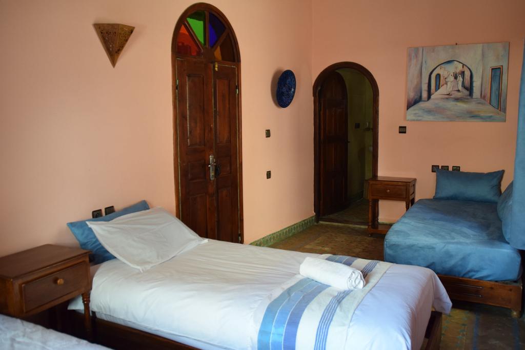 Riad Saltana الصويرة الغرفة الصورة