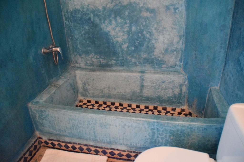Riad Saltana الصويرة الغرفة الصورة
