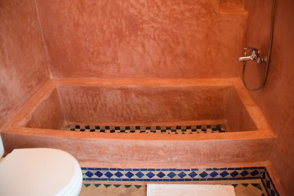 Riad Saltana الصويرة الغرفة الصورة