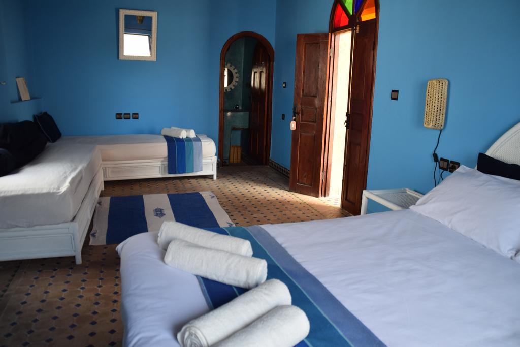 Riad Saltana الصويرة الغرفة الصورة